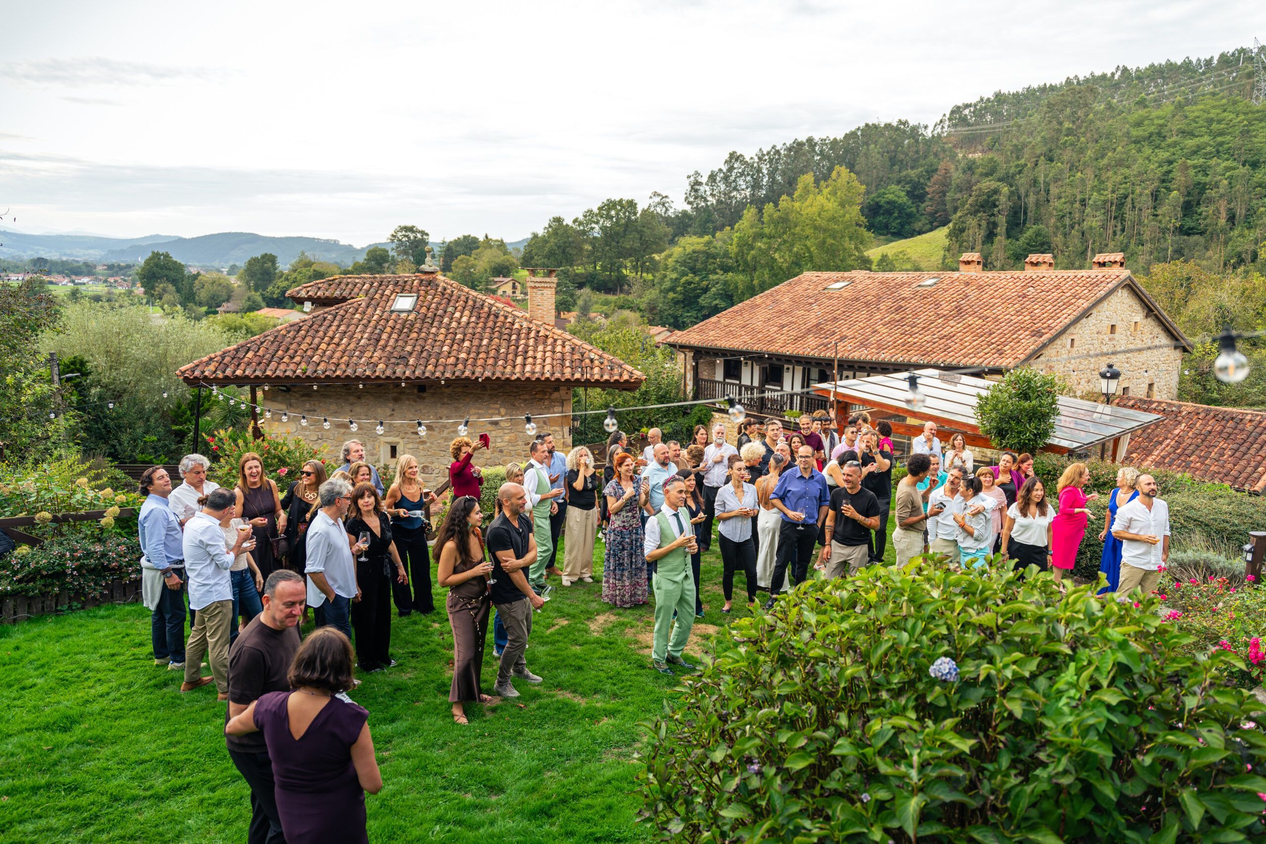 Posada Sierra de Ibio exterior cenador
